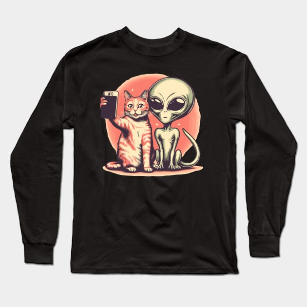 Cat taking selfies with alien Long Sleeve T-Shirt by Elysian wear